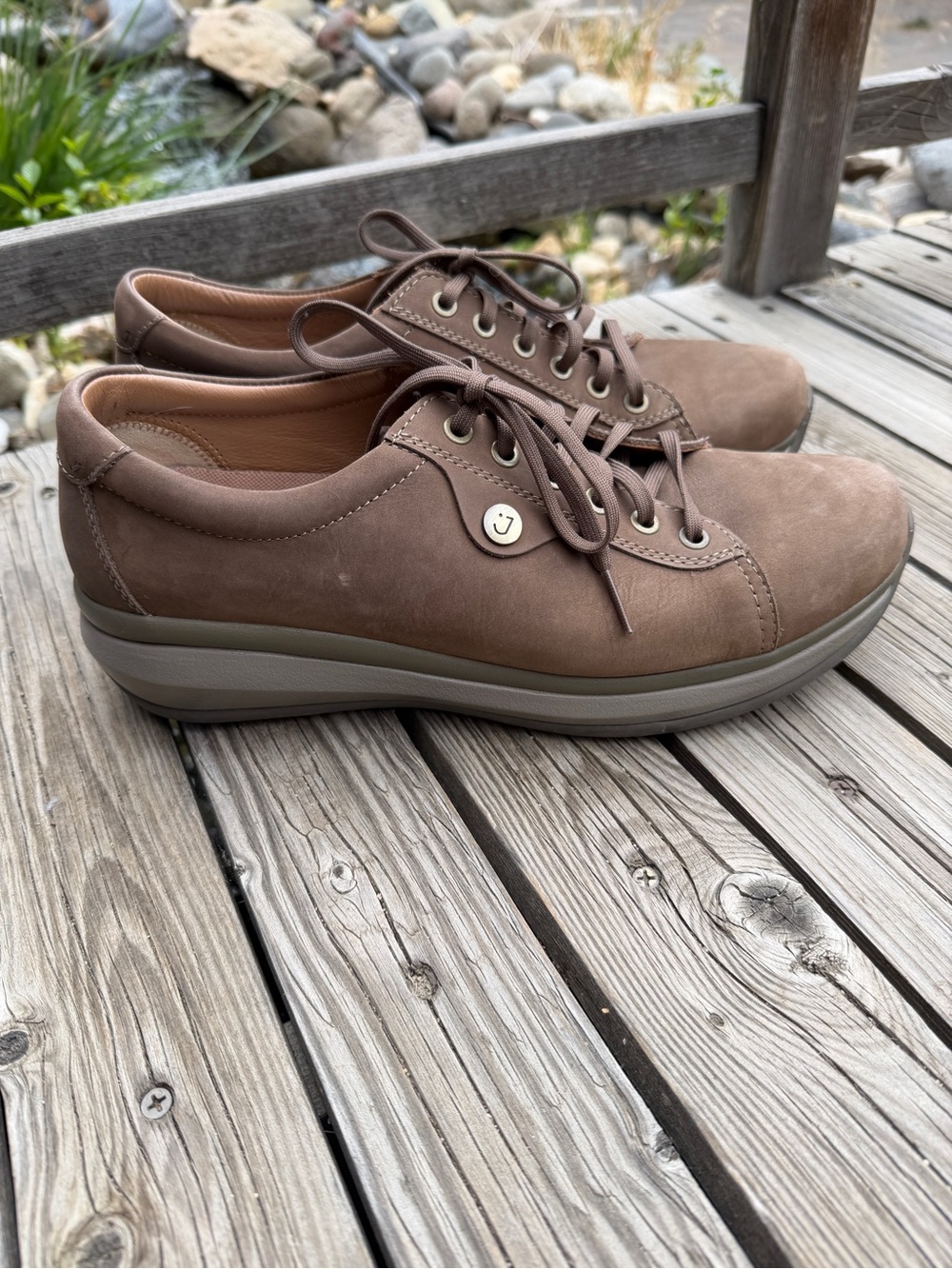Joya Women's Comfort Walking Shoes